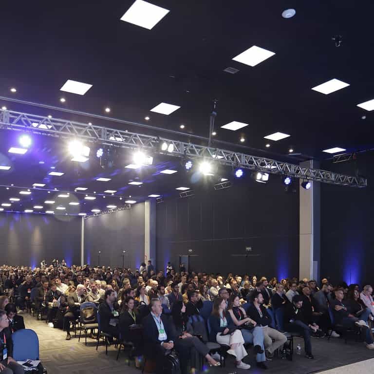 Insurtech Brasil 2026: precificação comportamental, fraude organizada e embedded insurance em pauta